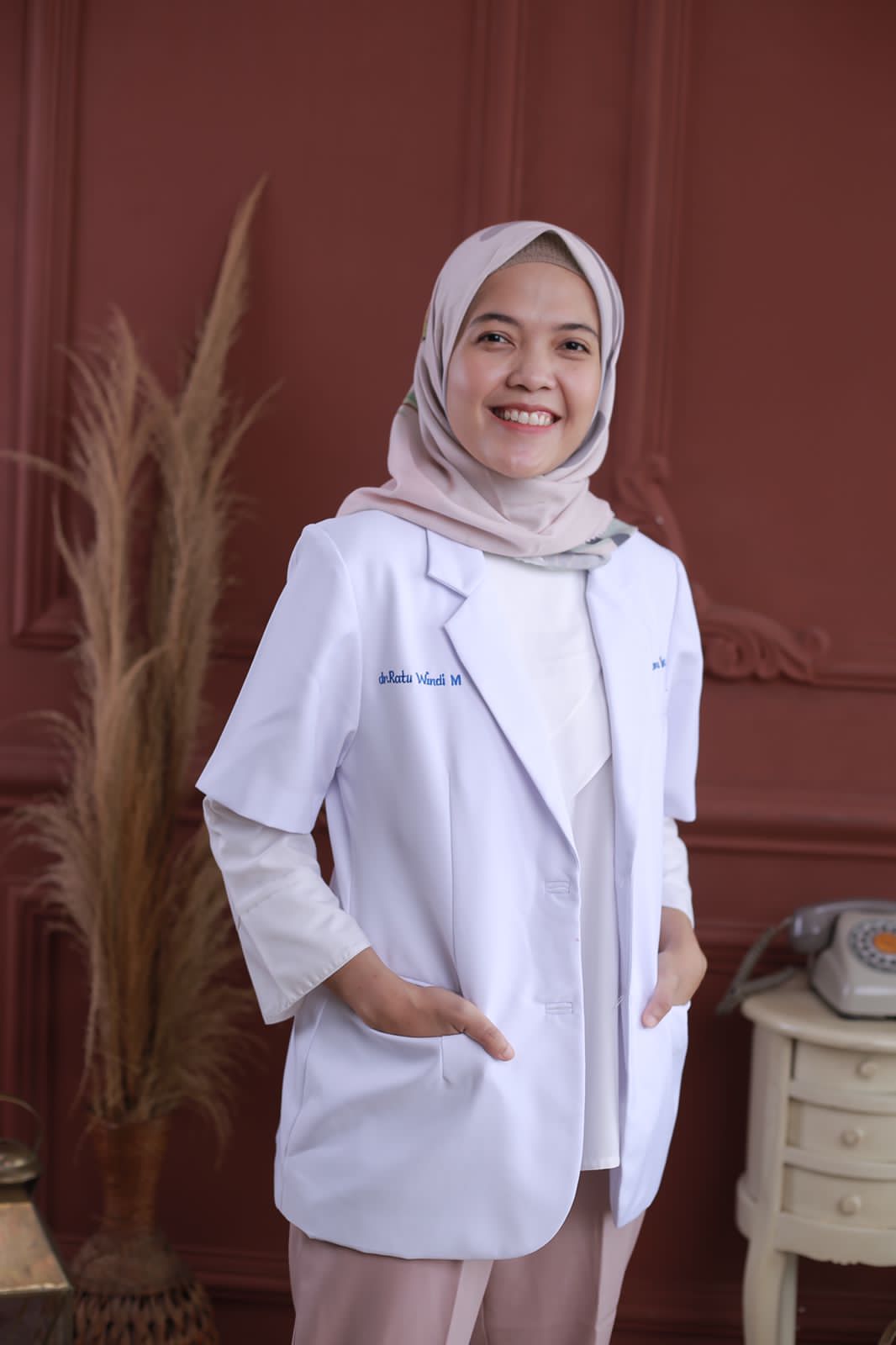 dr. Ratu Windi Meidiana, M.Ked (Oph), SpM